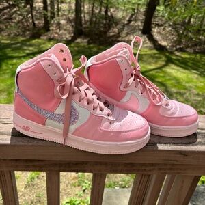 listing-status-banner